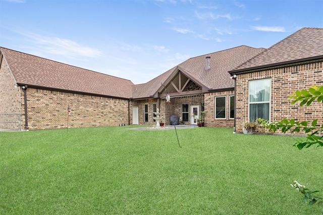 Orange, Texas, 77630, United States, 4 Bedrooms Bedrooms, ,3 BathroomsBathrooms,Residential,For Sale,1896582