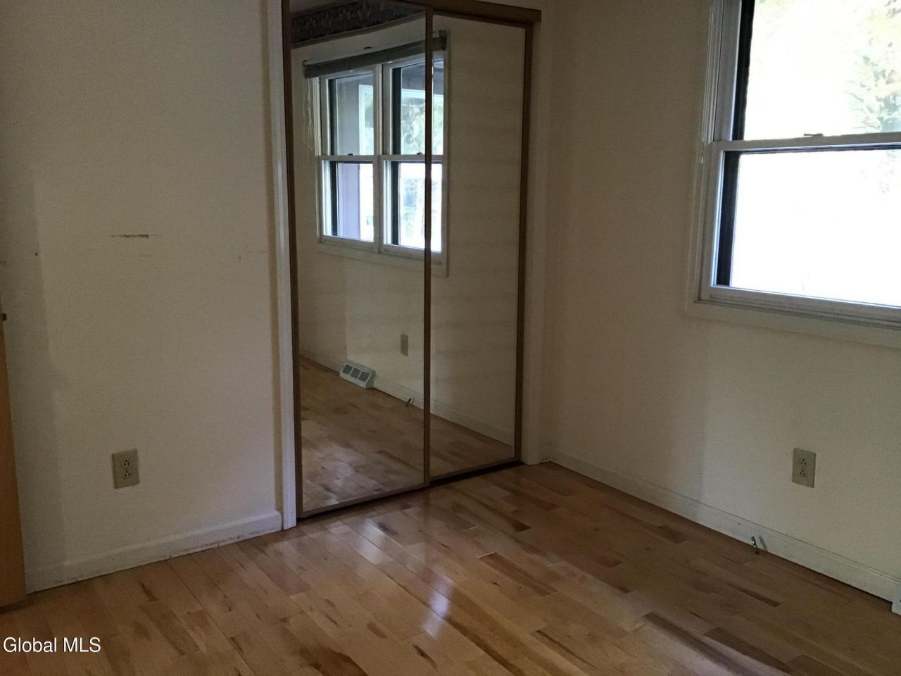 Loudonville, New York, 12211, United States, 4 Bedrooms Bedrooms, ,3 BathroomsBathrooms,Residential,For Sale,1994671