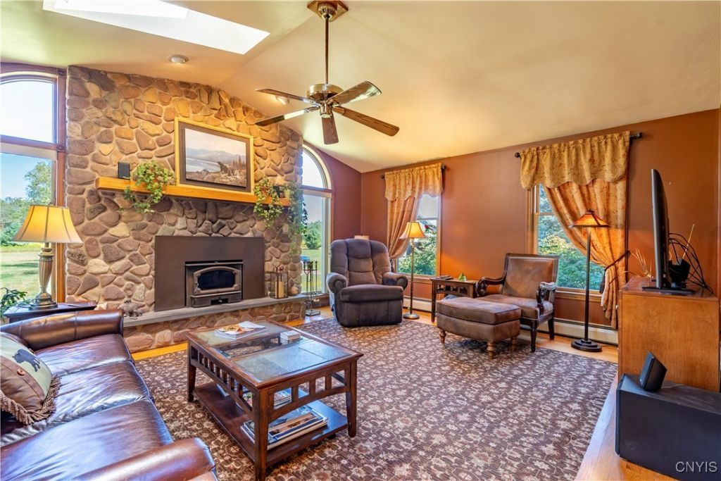 West Monroe, New York, 13167, United States, 4 Bedrooms Bedrooms, ,3 BathroomsBathrooms,Residential,For Sale,1939598