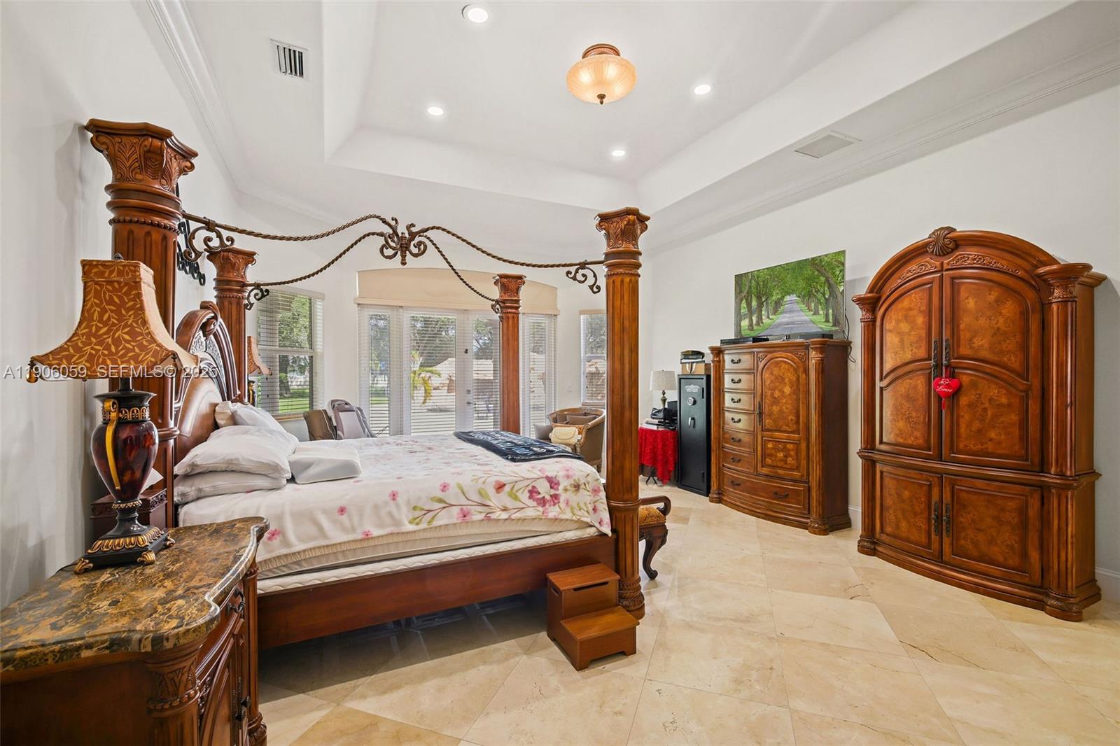 Miami, Florida, 33183, United States, 5 Bedrooms Bedrooms, ,5 BathroomsBathrooms,Residential,For Sale,1998373