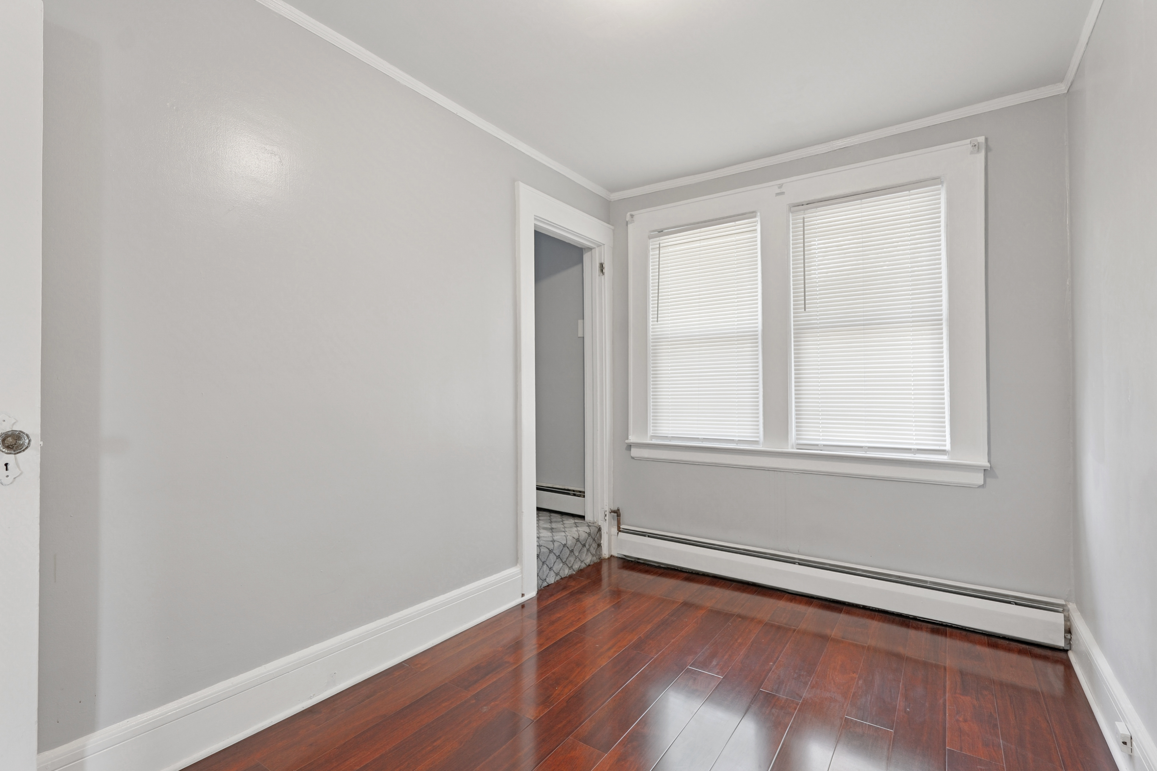 Maplewood, New Jersey, 07040, United States, 4 Bedrooms Bedrooms, ,5 BathroomsBathrooms,Residential,For Sale,1976450