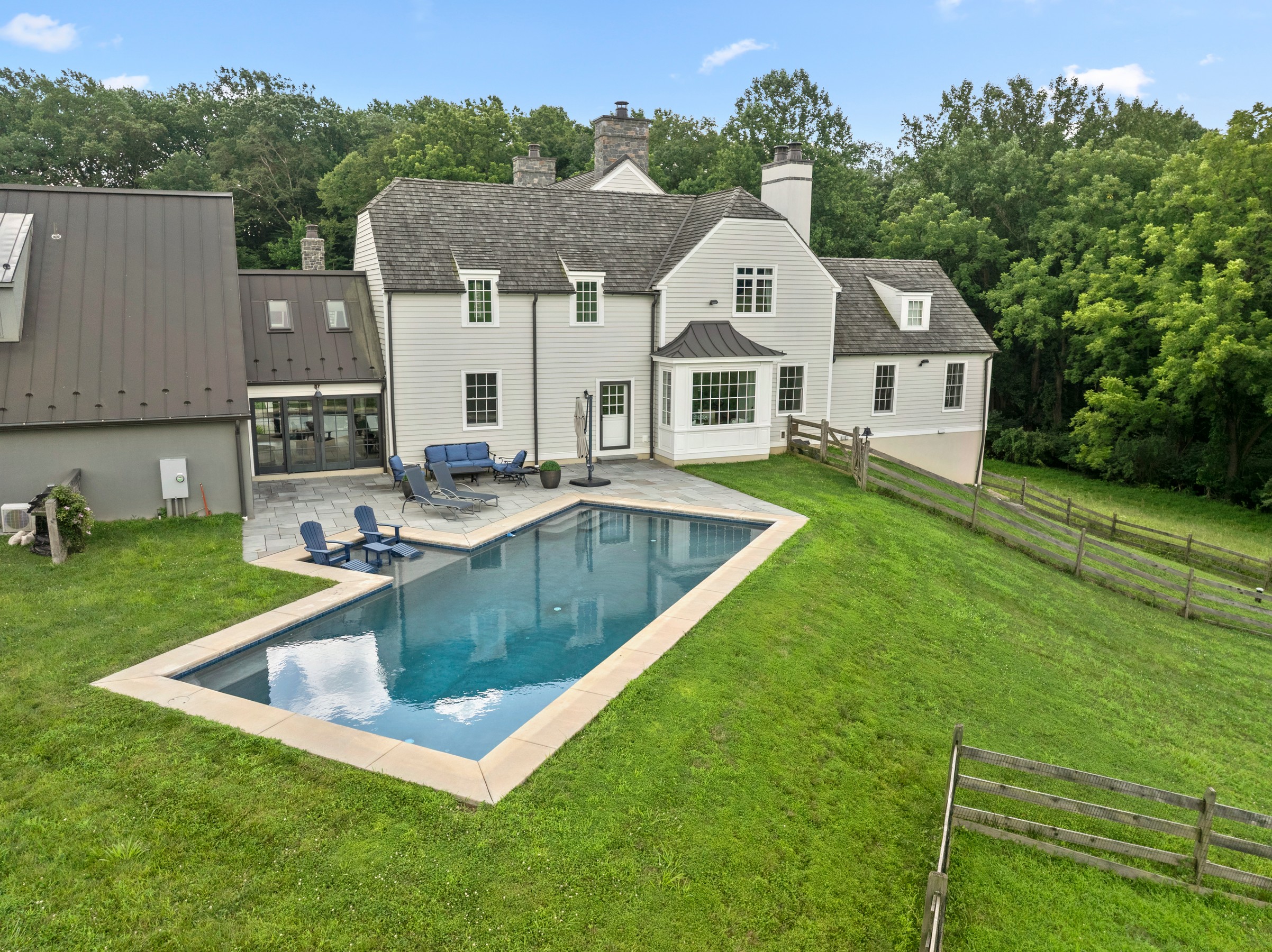  NONE AVAILABLE - 物件實景