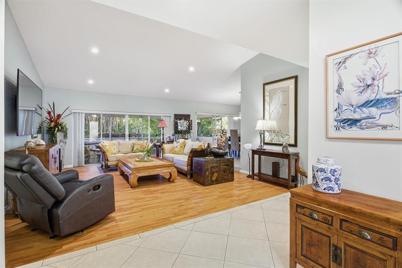 Tamarac, Florida, 33319, United States, 3 Bedrooms Bedrooms, ,2 BathroomsBathrooms,Residential,For Sale,1989471