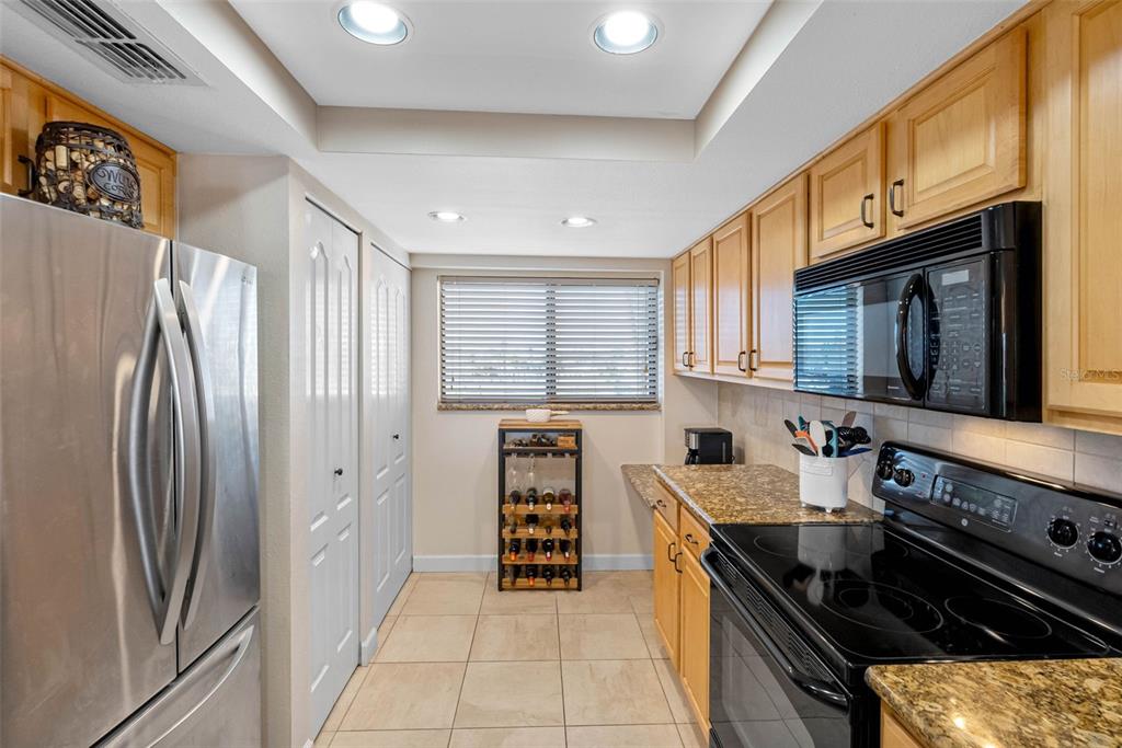 Tierra Verde, Florida, 33715, United States, 2 Bedrooms Bedrooms, ,2 BathroomsBathrooms,Residential,For Sale,1711872