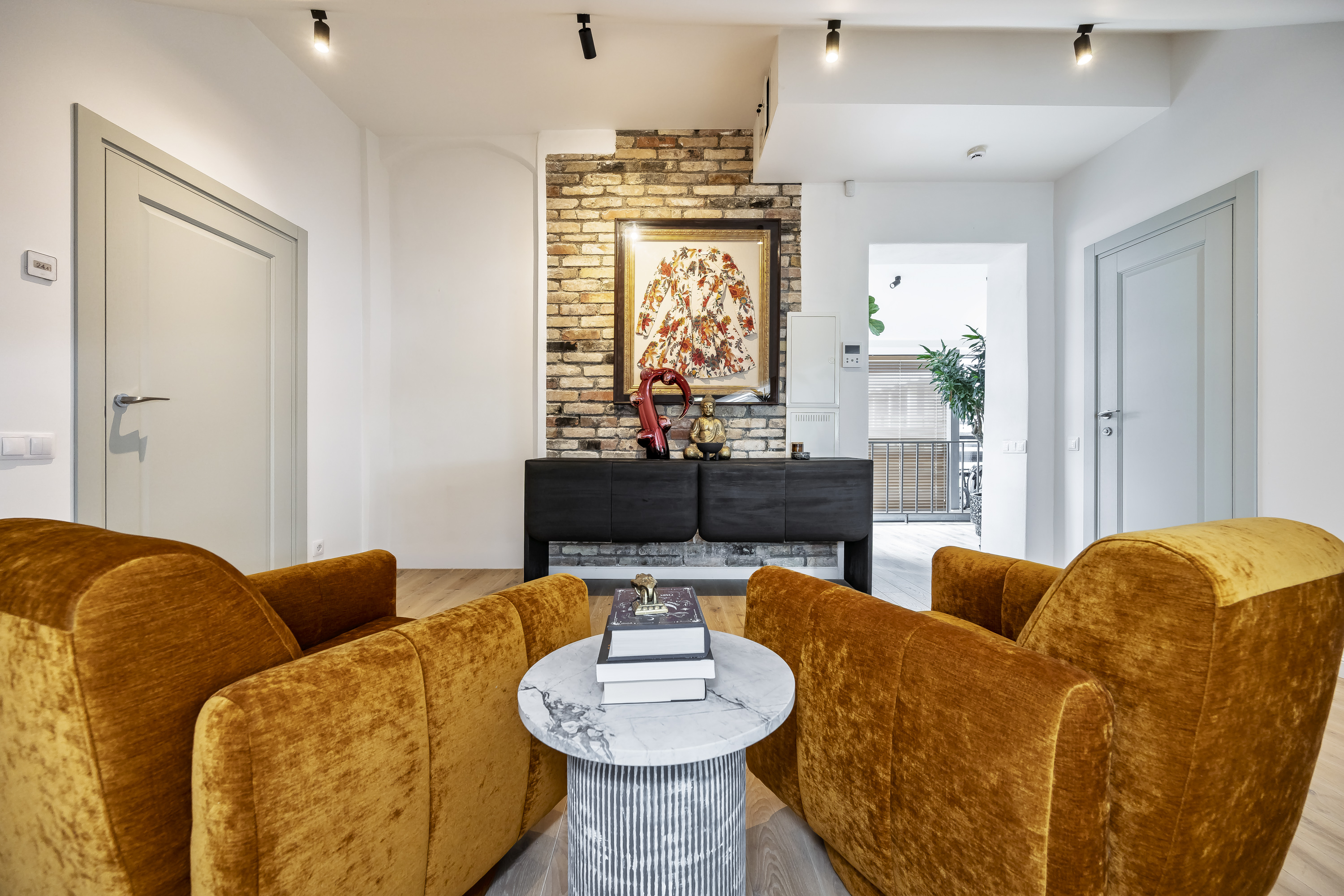 A Timeless Top-Floor Residence in the Heart of Vilnius Old Town - 物件實景