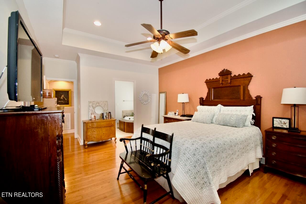 118 Oohleeno Way, Loudon, Tennessee, 37774, United States, 4 Bedrooms Bedrooms, ,3 BathroomsBathrooms,Residential,For Sale,118 Oohleeno Way,1640247