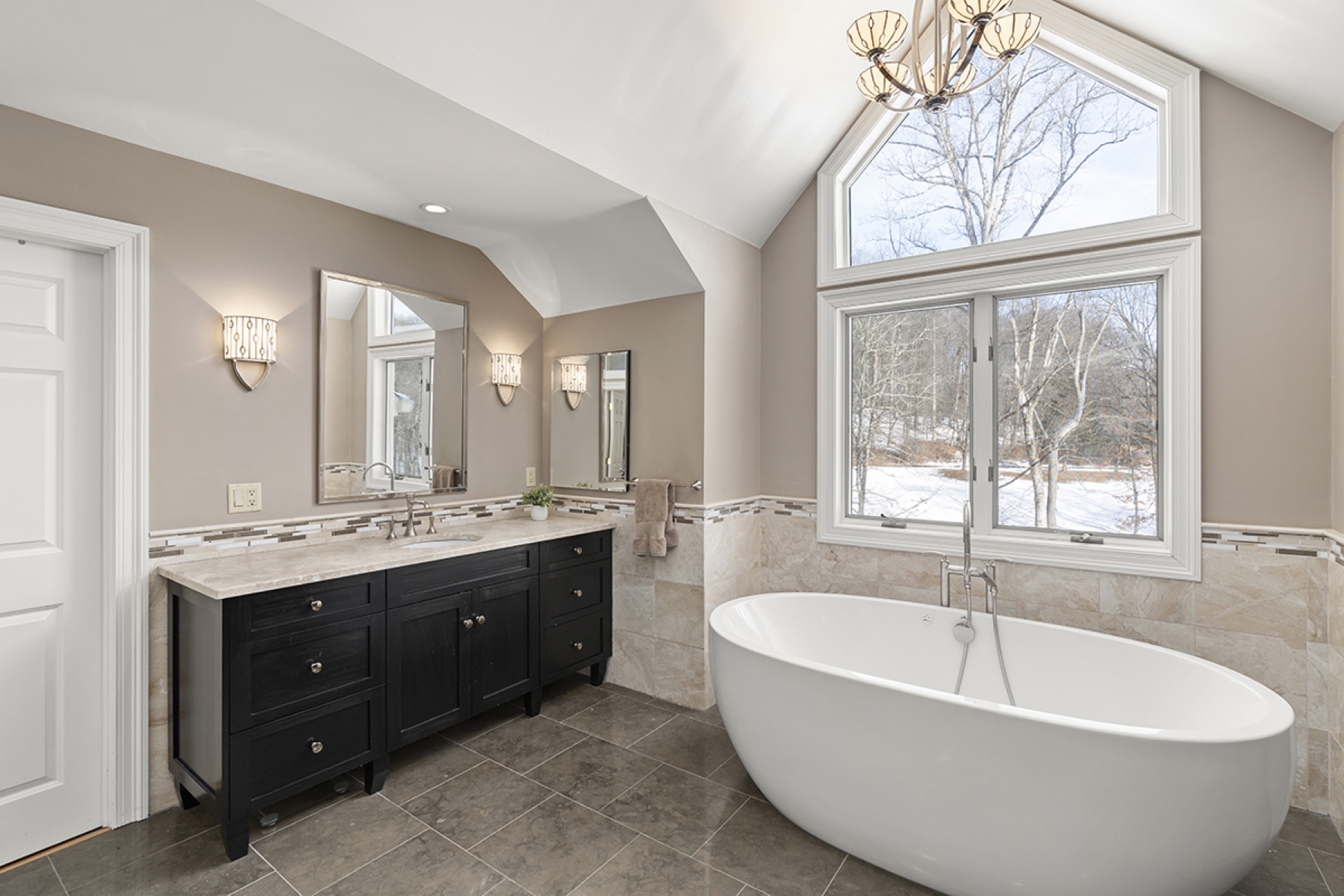  A Remarkable Custom Built Estate Set on Six Breathtaking Private Acres - 物件實景