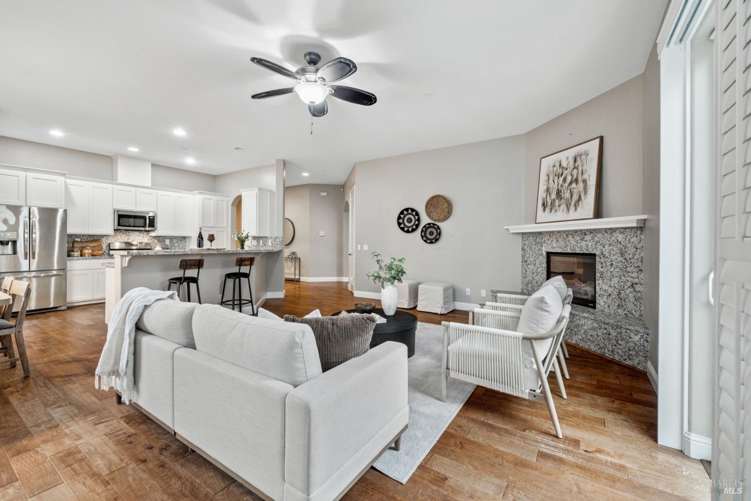 Santa Rosa, California, 95407, United States, 3 Bedrooms Bedrooms, ,2 BathroomsBathrooms,Residential,For Sale,1988541