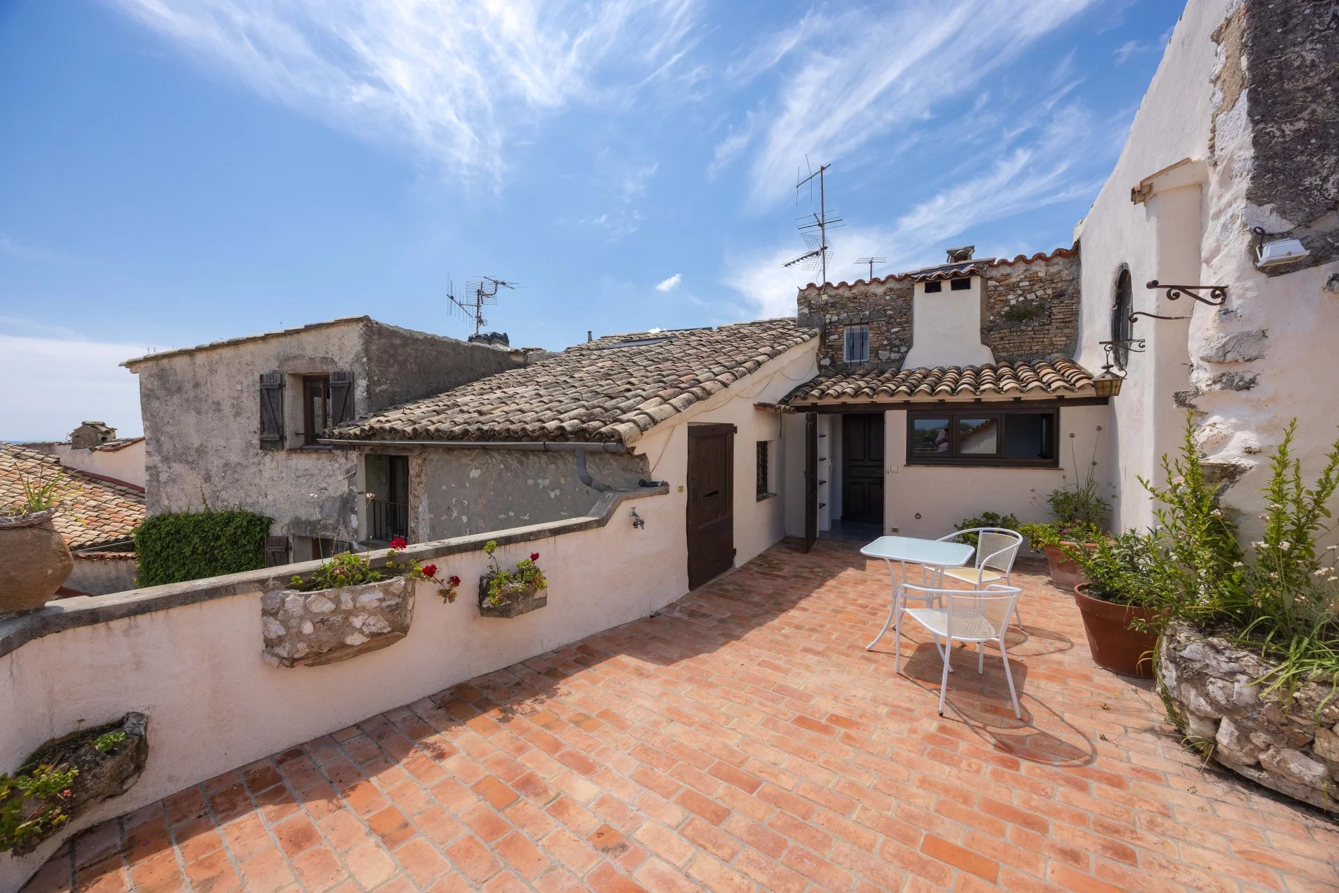 Saint-Paul-de-Vence, Provence-Alpes-Côte d’Azur, 06570, FR, 4 Bedrooms Bedrooms, ,Residential,For Sale,1827667