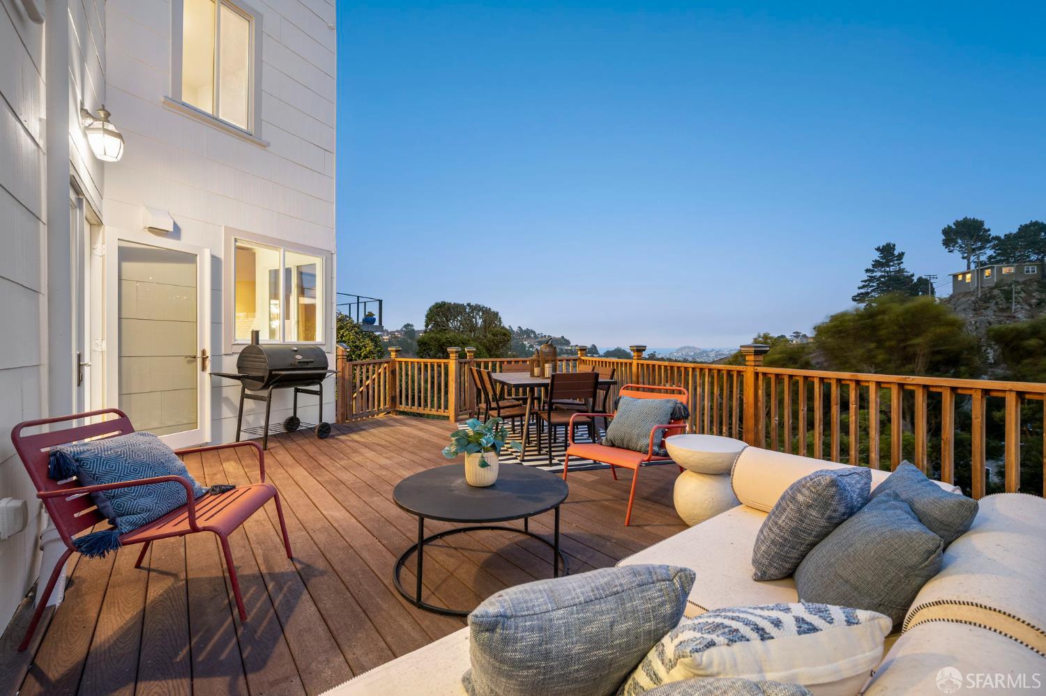 San Francisco, California, 94127, United States, 3 Bedrooms Bedrooms, ,4 BathroomsBathrooms,Residential,For Sale,1961559