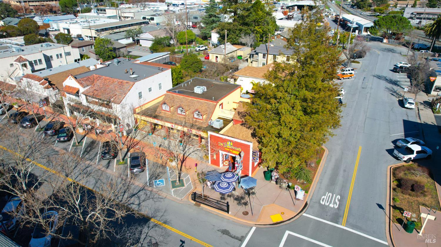 Novato, California, 94945, United States, 2 Bedrooms Bedrooms, ,1 BathroomBathrooms,Residential,For Sale,1958770