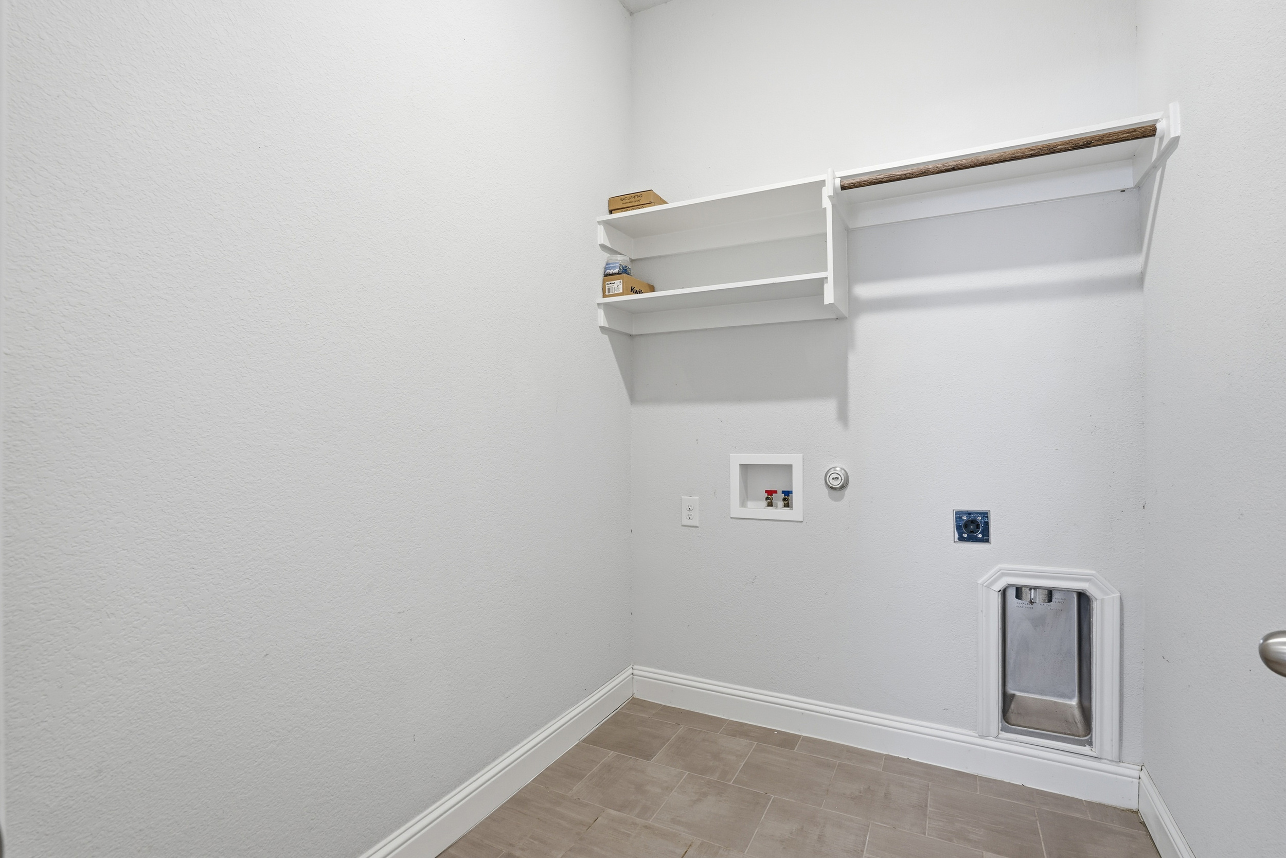  Charming Traditional in River District - 物件實景