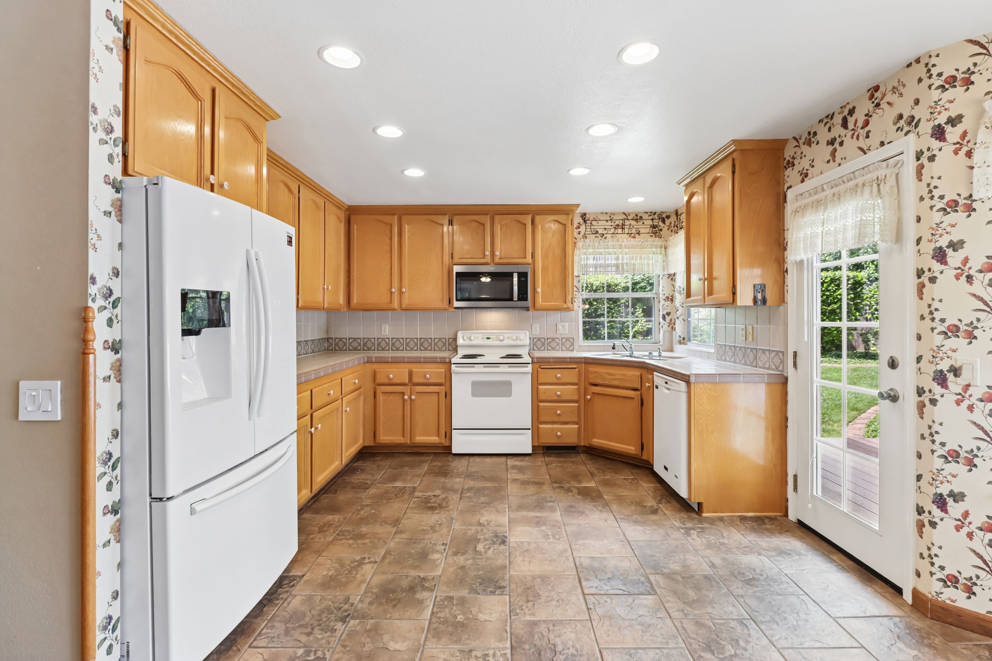  147 Rebecca Way, Folsom, CA 95630 - 物件實景