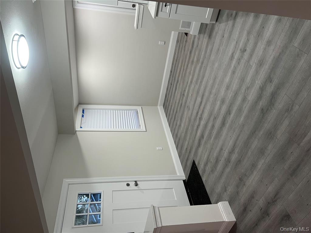 Central Islip, New York, 11722, United States, 3 Bedrooms Bedrooms, ,2 BathroomsBathrooms,Residential,For Sale,1971303