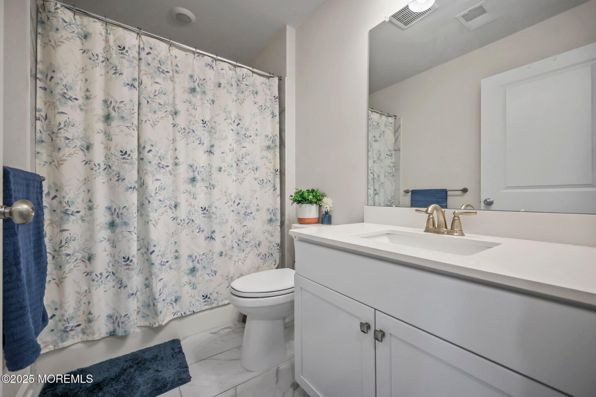 Jackson, New Jersey, 08527, United States, 3 Bedrooms Bedrooms, ,4 BathroomsBathrooms,Residential,For Sale,1979150