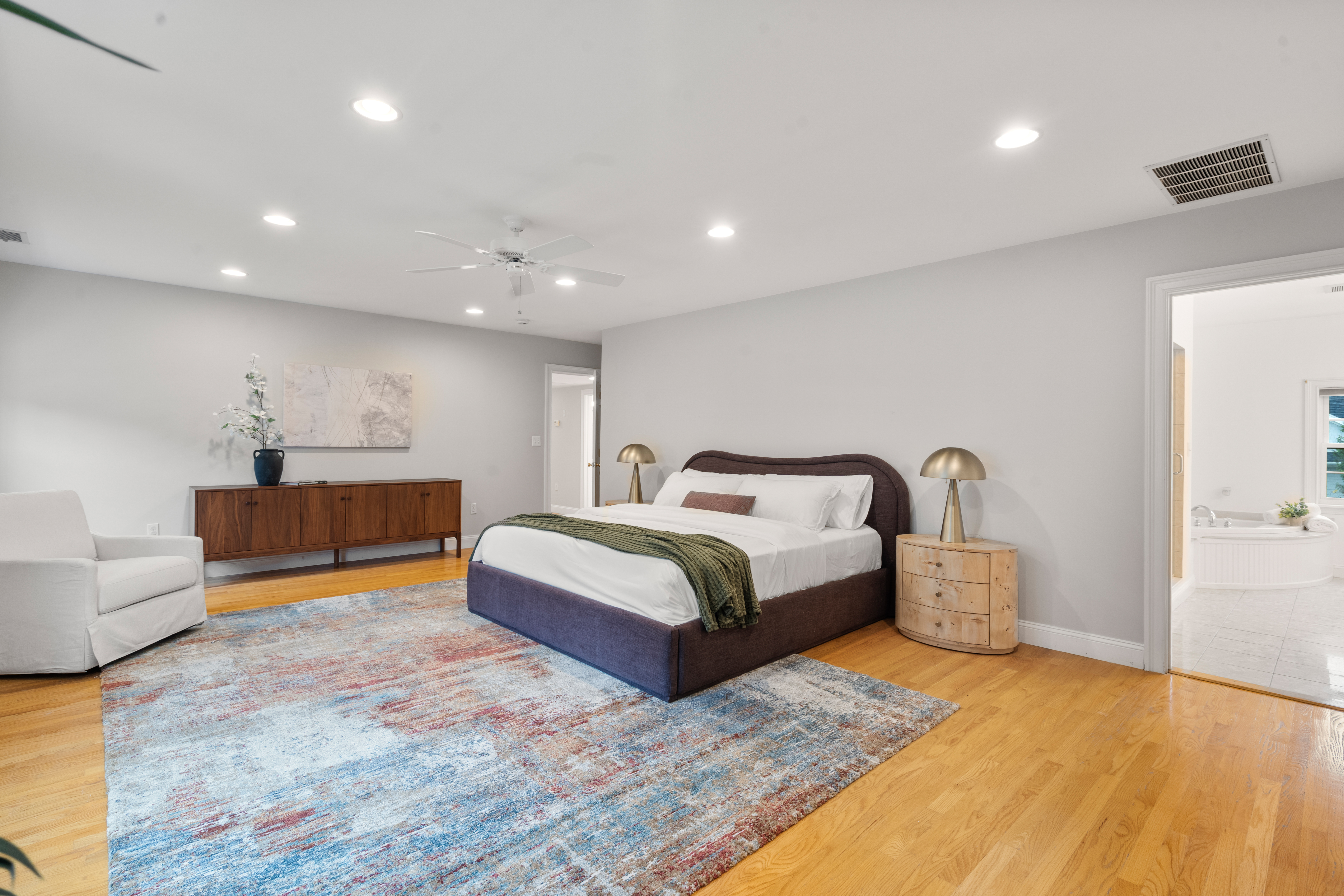  155 Oak Street, Needham, MA, 02492 - 物件實景