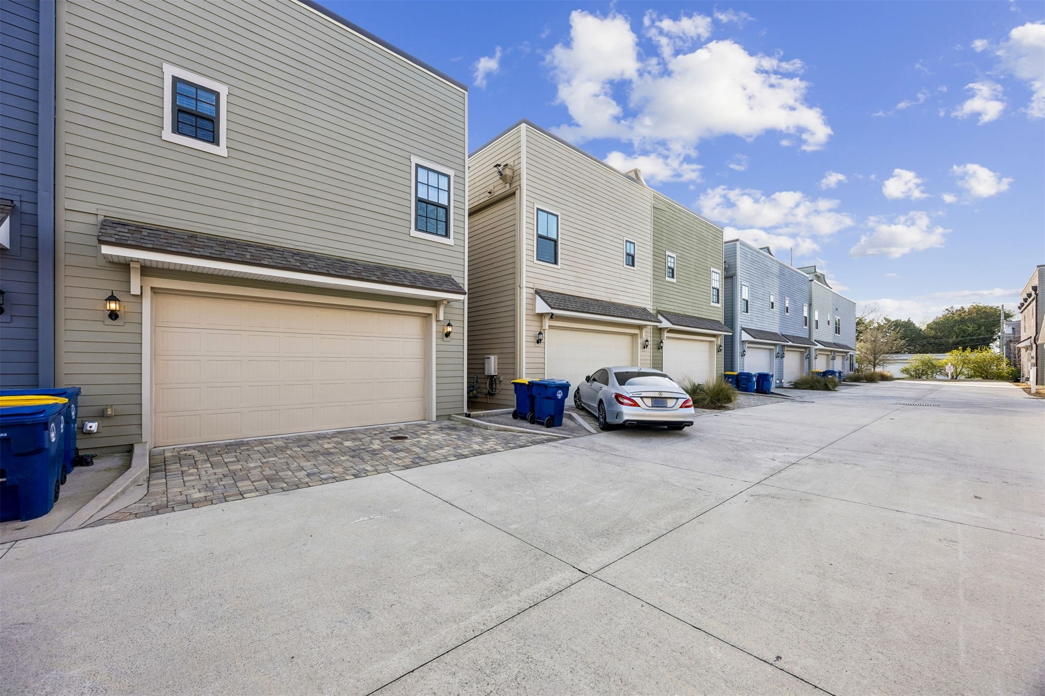 Fernandina Beach, Florida, 32034, United States, 3 Bedrooms Bedrooms, ,2 BathroomsBathrooms,Residential,For Sale,2021774
