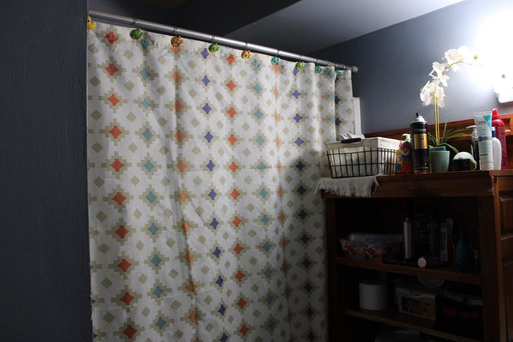 Rhinebeck, New York, 12572, United States, 5 Bedrooms Bedrooms, ,3 BathroomsBathrooms,Residential,For Sale,1982613