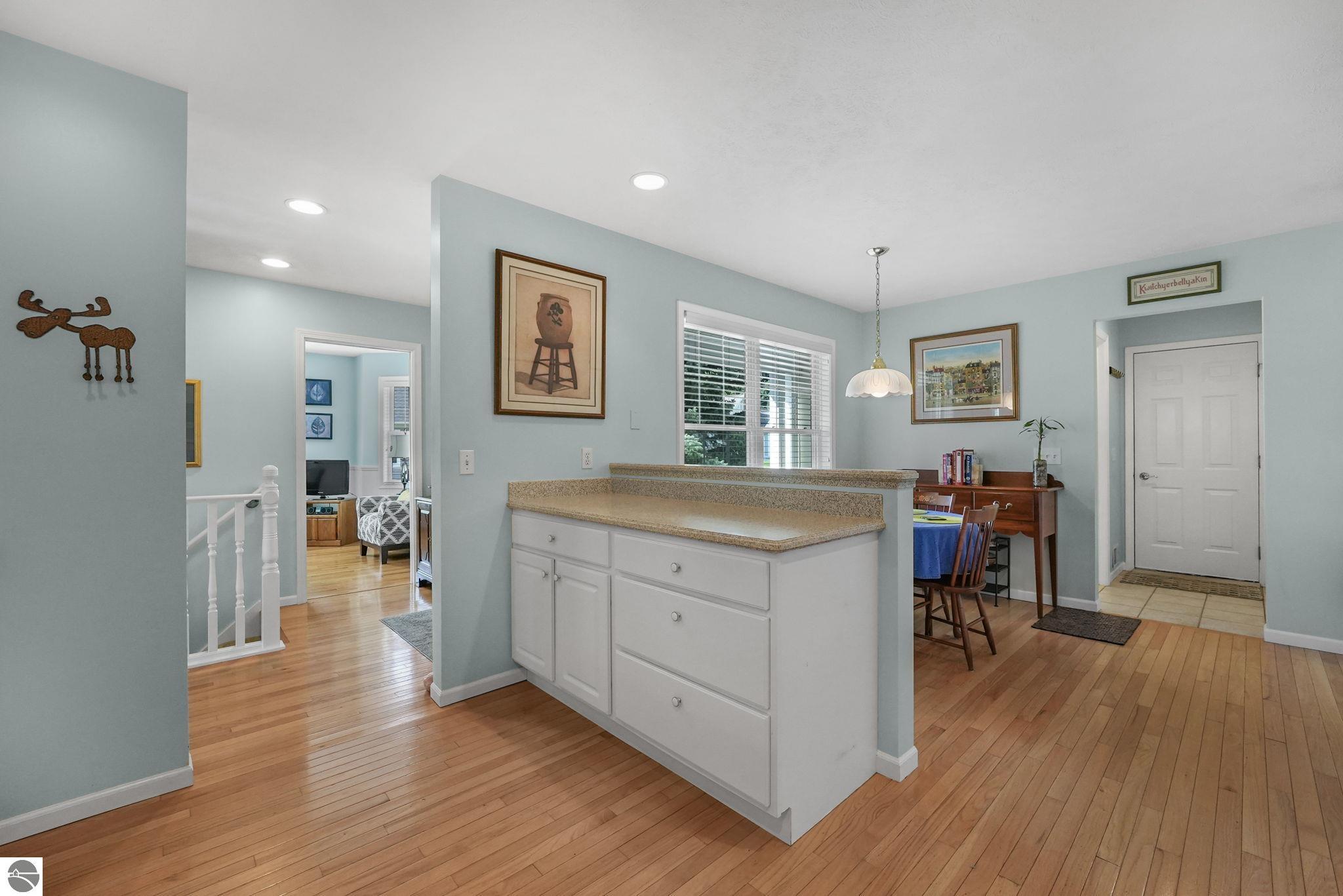 Traverse City, Michigan, 49685, United States, 3 Bedrooms Bedrooms, ,3 BathroomsBathrooms,Residential,For Sale,1943667