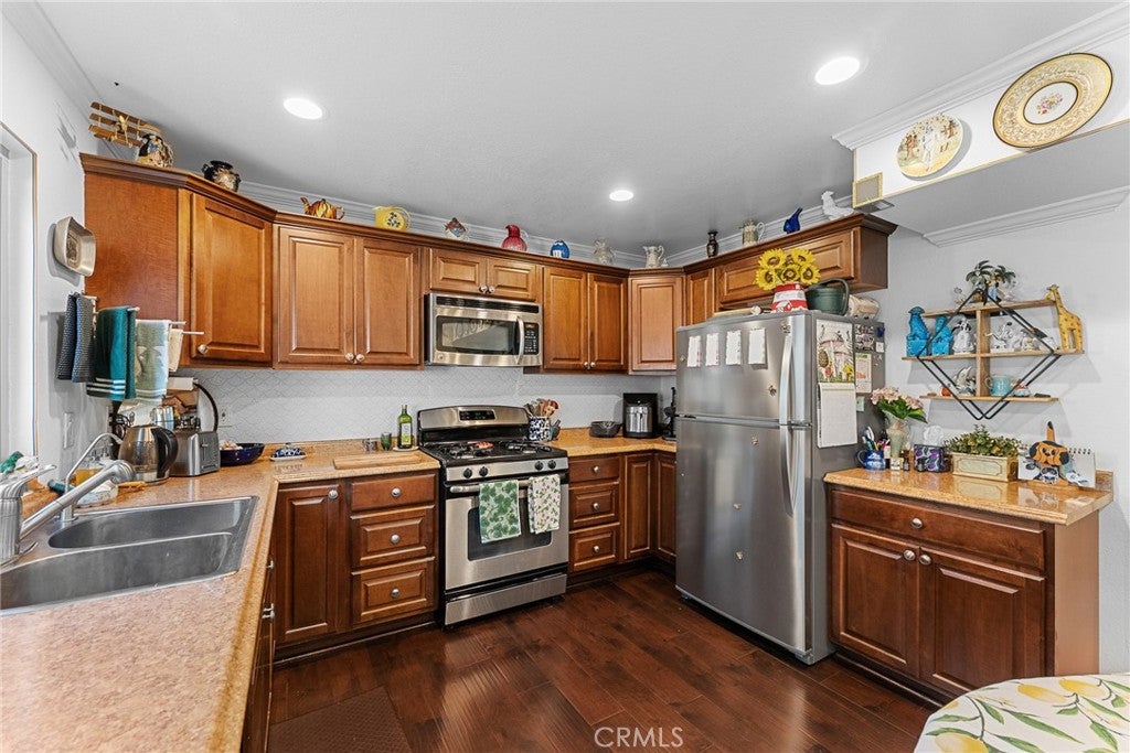 Redlands, California, 92374, United States, 3 Bedrooms Bedrooms, ,2 BathroomsBathrooms,Residential,For Sale,1980103