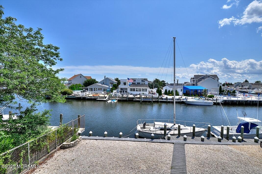 Bayville, New Jersey, 08721, United States, 3 Bedrooms Bedrooms, ,2 BathroomsBathrooms,Residential,For Sale,1908303