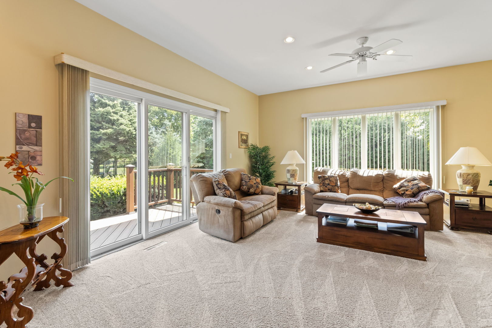 Shorewood, Illinois, 60404, United States, 4 Bedrooms Bedrooms, ,4 BathroomsBathrooms,Residential,For Sale,1971315