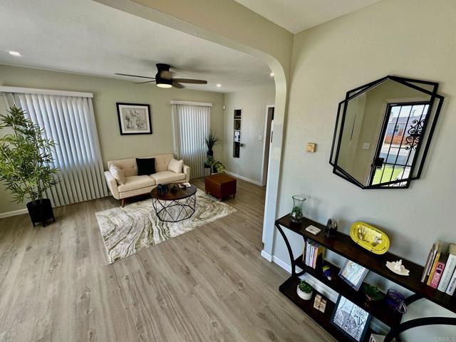 Encanto, California, 92114, United States, 3 Bedrooms Bedrooms, ,2 BathroomsBathrooms,Residential,For Sale,1980207