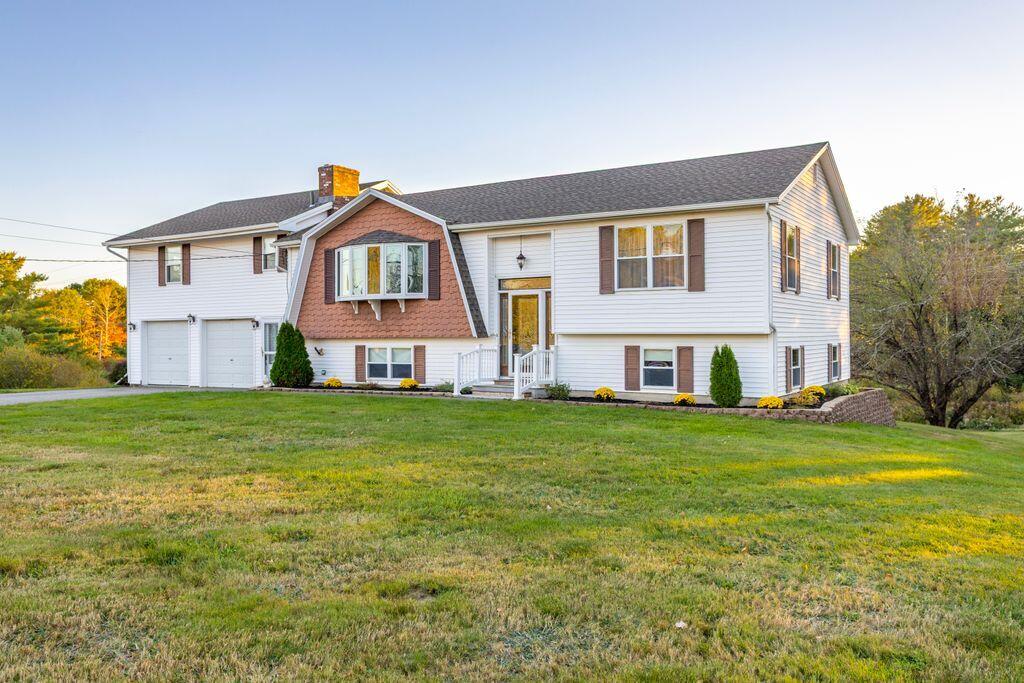 Saco, Maine, 04072, United States, 5 Bedrooms Bedrooms, ,2 BathroomsBathrooms,Residential,For Sale,1960704