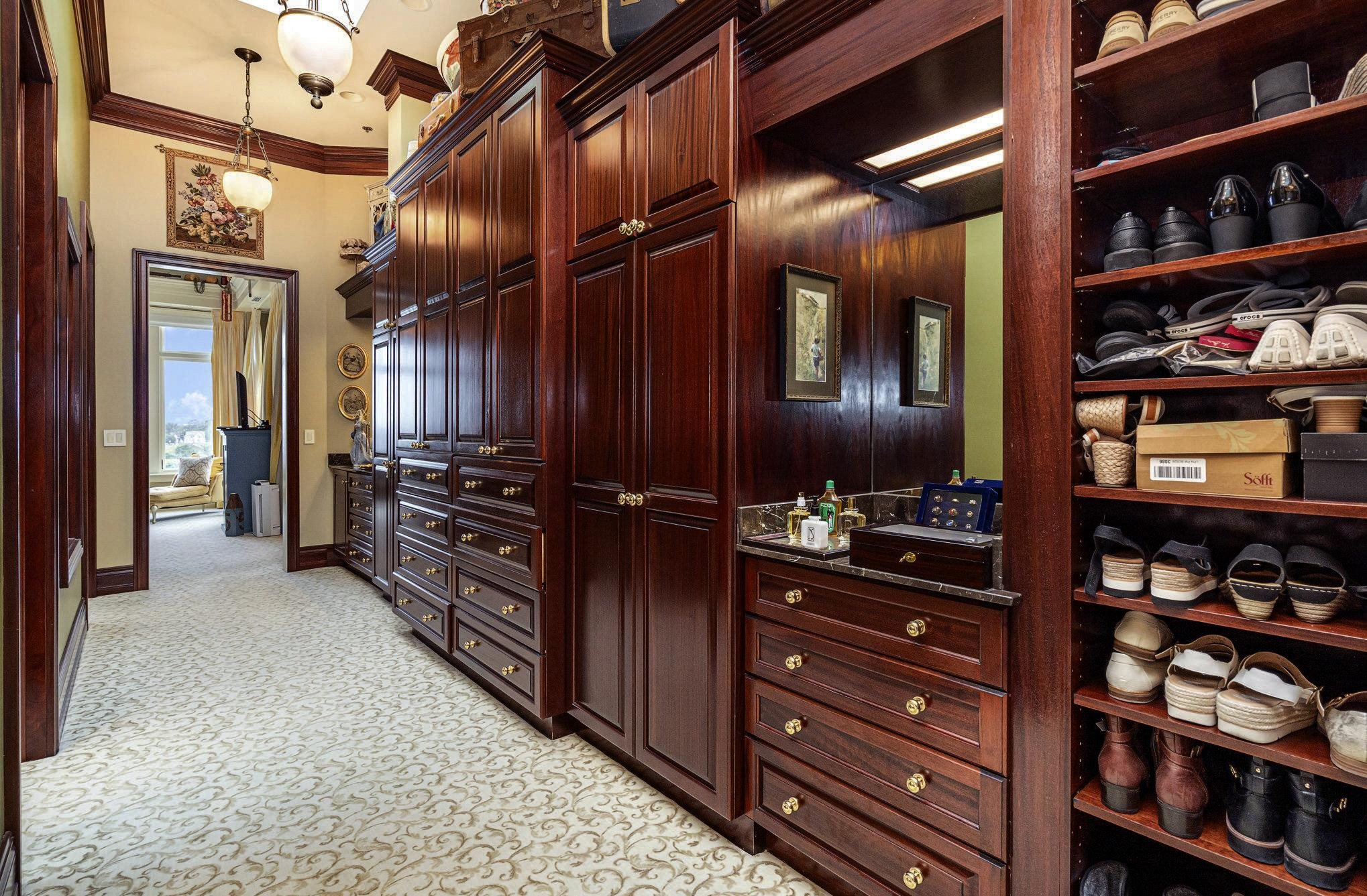 Bay City, Michigan, 48707, United States, 4 Bedrooms Bedrooms, ,5 BathroomsBathrooms,Residential,For Sale,1904297