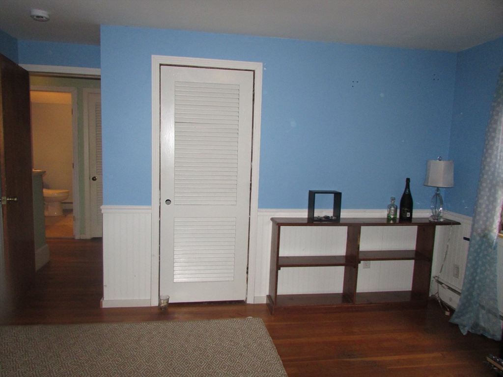 Attleboro, Massachusetts, 02703, United States, 4 Bedrooms Bedrooms, ,4 BathroomsBathrooms,Residential,For Sale,1974370