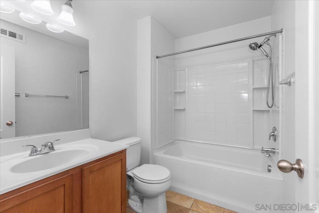 San Diego, California, 92110, United States, 3 Bedrooms Bedrooms, ,2 BathroomsBathrooms,Residential,For Sale,1914141