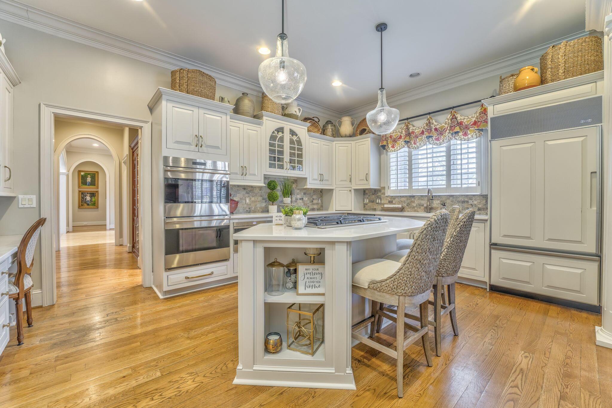 Dalton, Georgia, 30720, United States, 5 Bedrooms Bedrooms, ,7 BathroomsBathrooms,Residential,For Sale,1728707