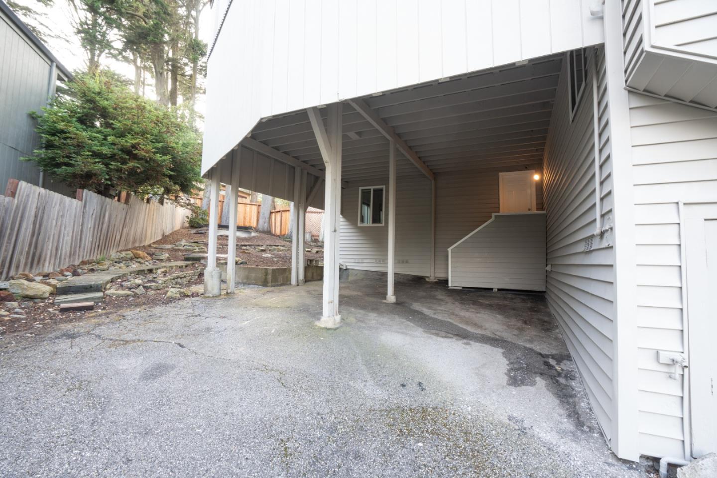 Pacifica, California, 94044, United States, 4 Bedrooms Bedrooms, ,5 BathroomsBathrooms,Residential,For Sale,1988346