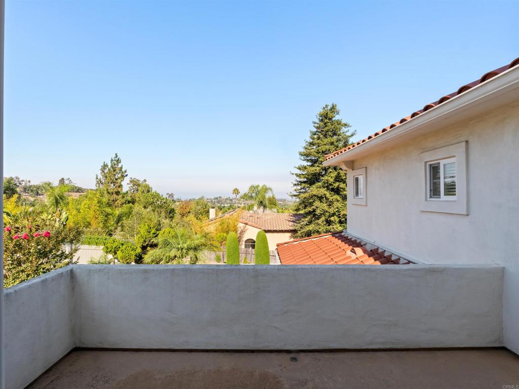 Vista, California, 92084, United States, 5 Bedrooms Bedrooms, ,4 BathroomsBathrooms,Residential,For Sale,1805351