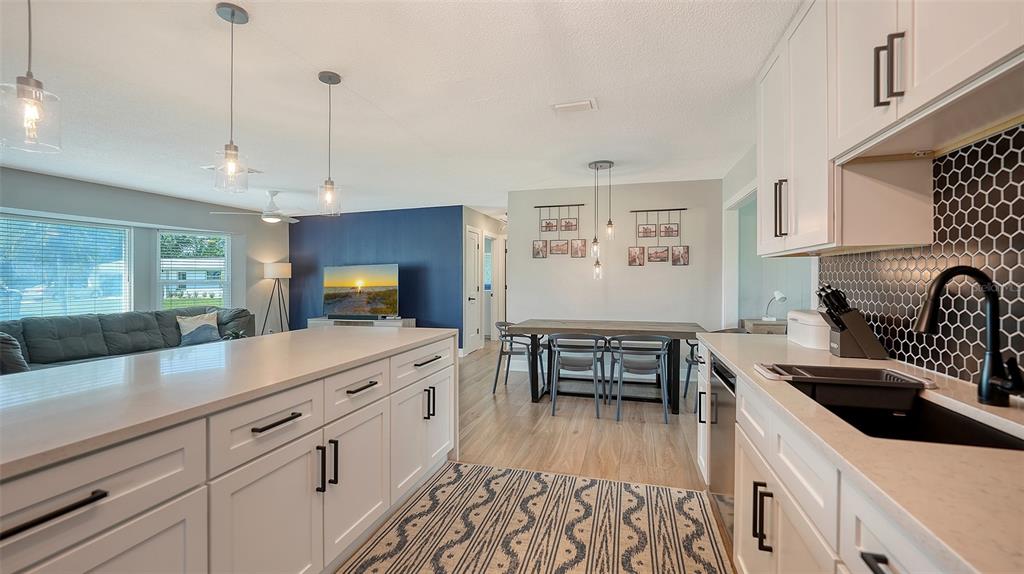 Venice, Florida, 34293, United States, 3 Bedrooms Bedrooms, ,2 BathroomsBathrooms,Residential,For Sale,1907658