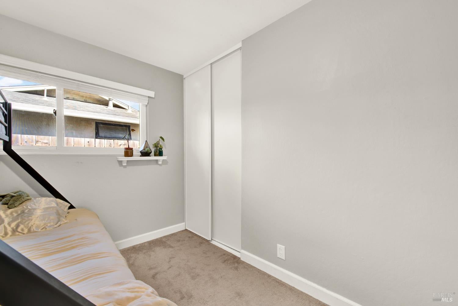 Vacaville, California, 95687, United States, 3 Bedrooms Bedrooms, ,2 BathroomsBathrooms,Residential,For Sale,1940371