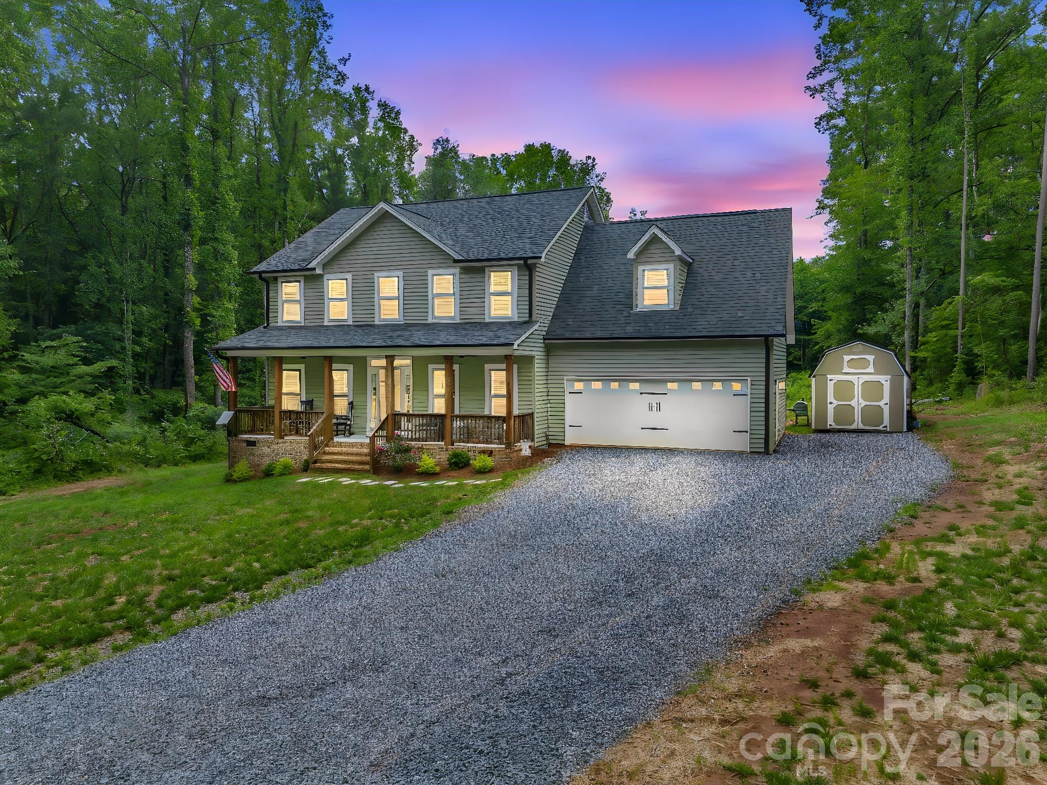 Lincolnton, North Carolina, 28092, United States, 5 Bedrooms Bedrooms, ,3 BathroomsBathrooms,Residential,For Sale,2049314