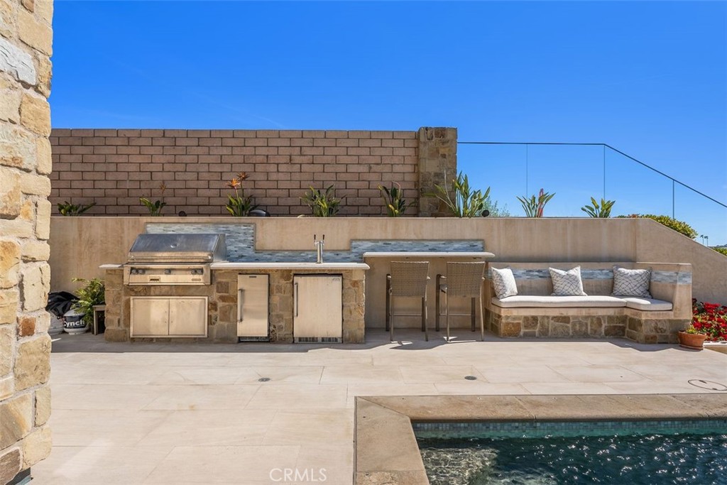 Dana Point, California, 92629, United States, 5 Bedrooms Bedrooms, ,10 BathroomsBathrooms,Residential,For Sale,1838337