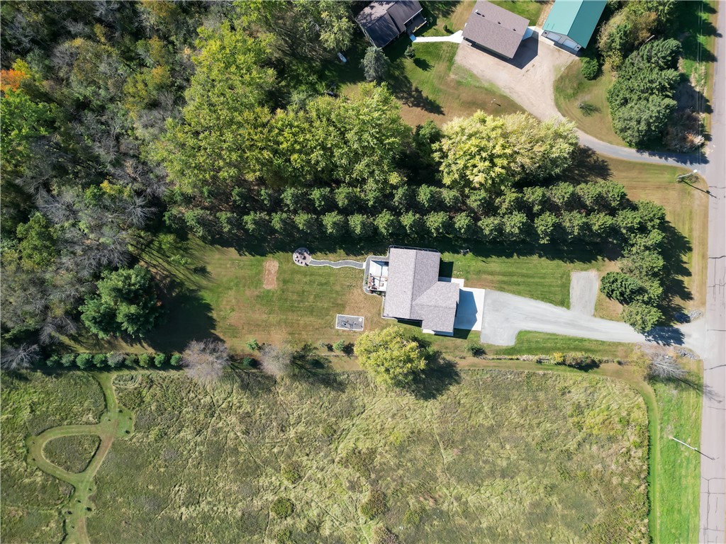 Cadott, Wisconsin, 54727, United States, 4 Bedrooms Bedrooms, ,2 BathroomsBathrooms,Residential,For Sale,1961468