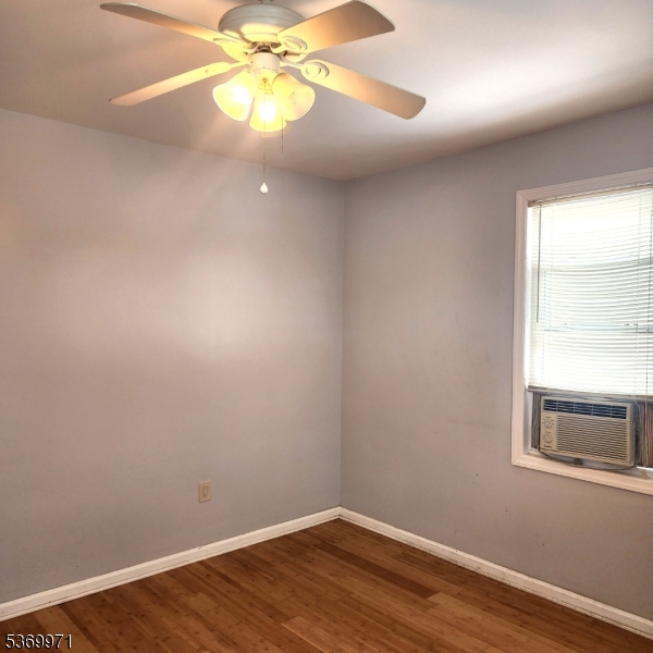 Linden City, New Jersey, 07036, United States, 4 Bedrooms Bedrooms, ,2 BathroomsBathrooms,Residential,For Sale,1890310