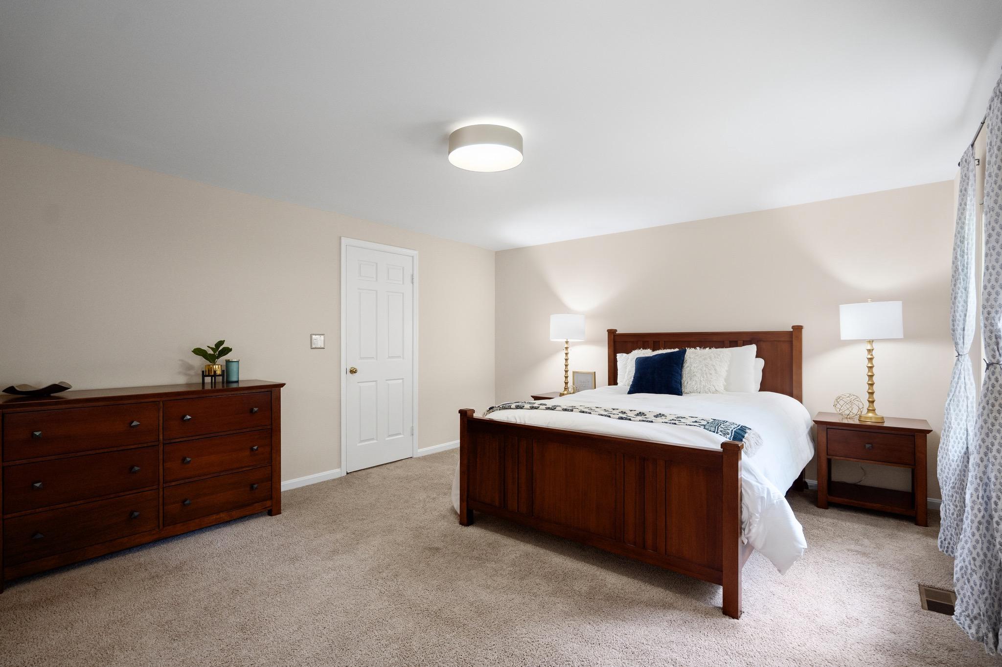  8943 Park Forest Drive, Springfield, VA, 22152 - 物件實景