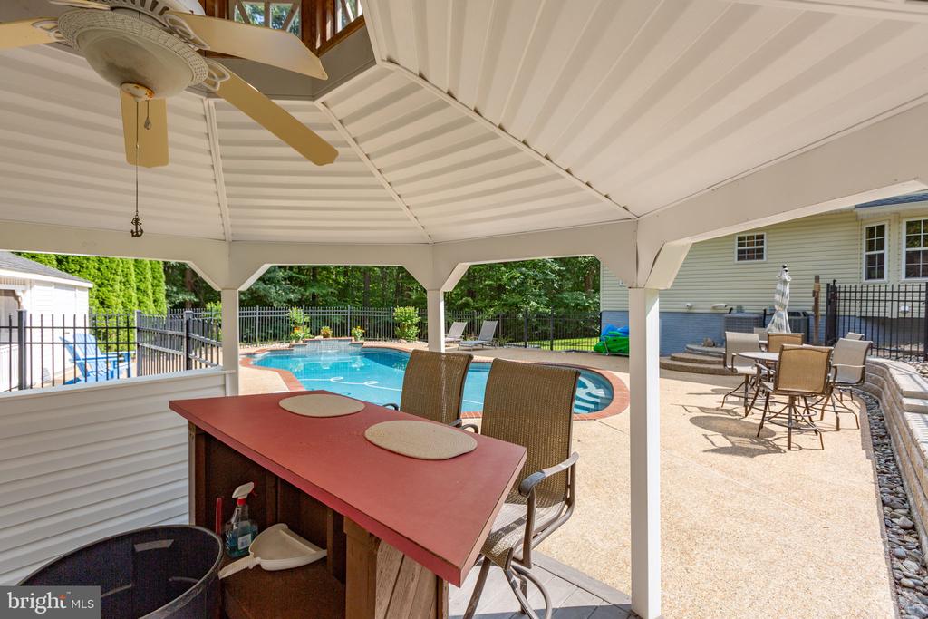 Fredericksburg, Virginia, 22406, United States, 4 Bedrooms Bedrooms, ,3 BathroomsBathrooms,Residential,For Sale,1914060