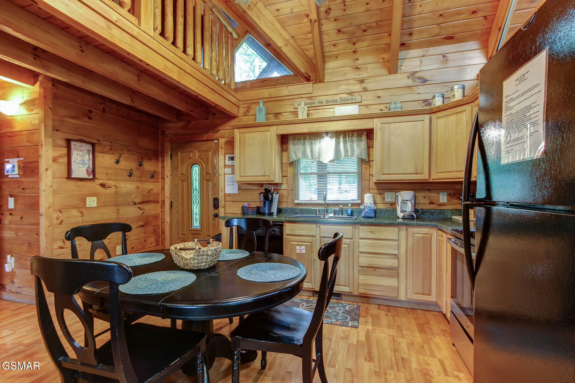 Sevierville, Tennessee, 37876, United States, 2 Bedrooms Bedrooms, ,2 BathroomsBathrooms,Residential,For Sale,1873057
