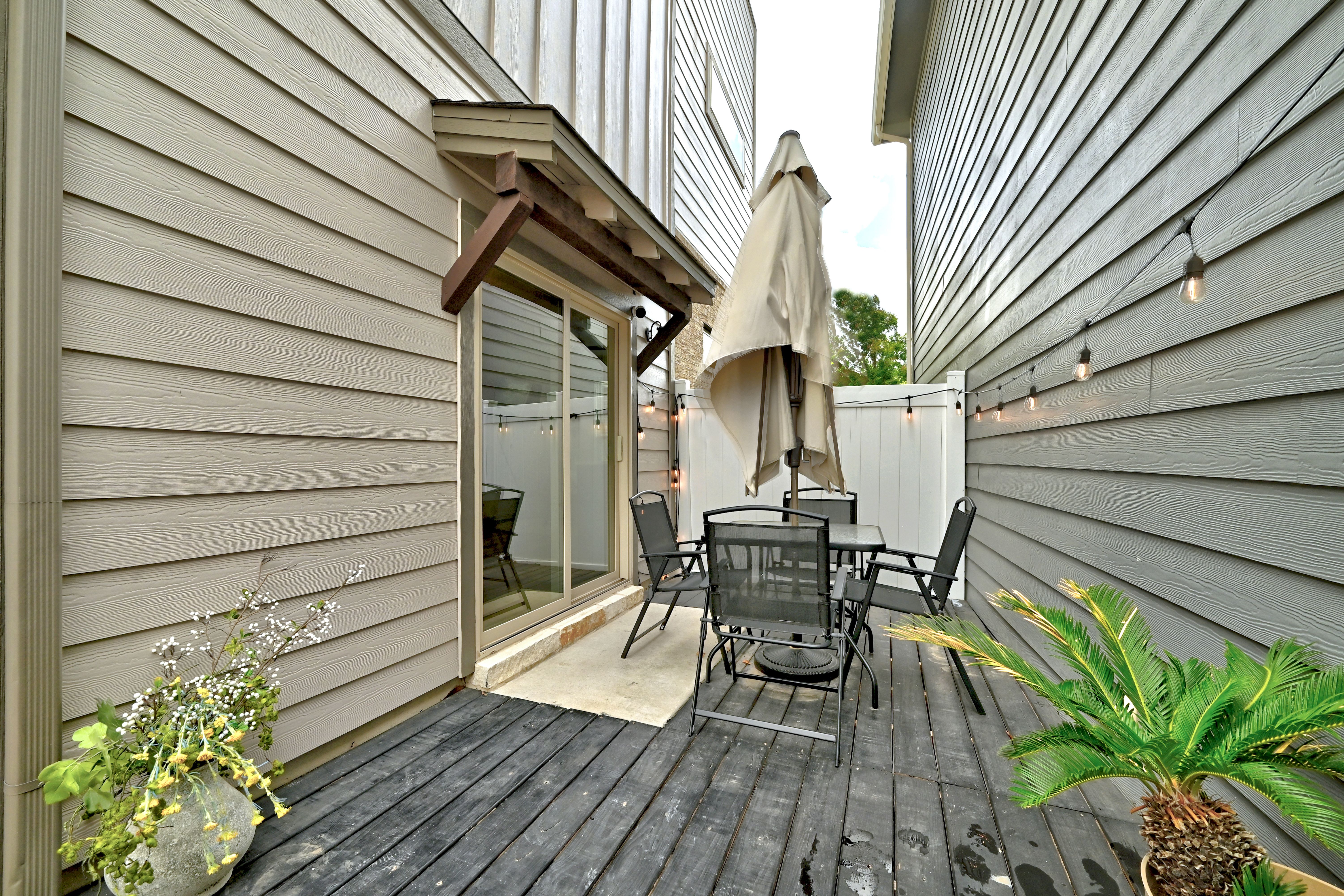  Modern Easton Park Living Step - 物件實景