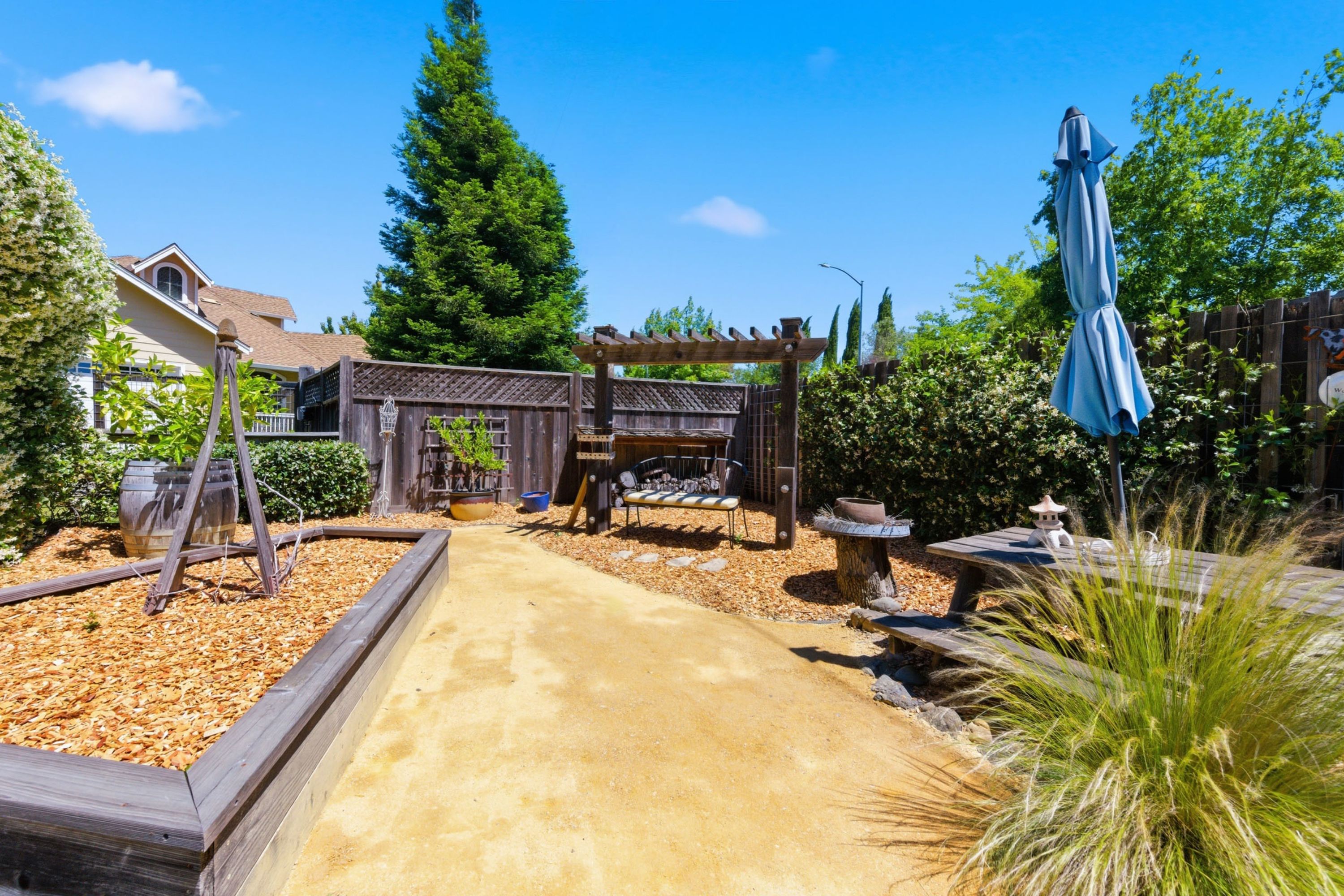  Exceptional Craftsman Home Near Downtown Windsor - 物件實景
