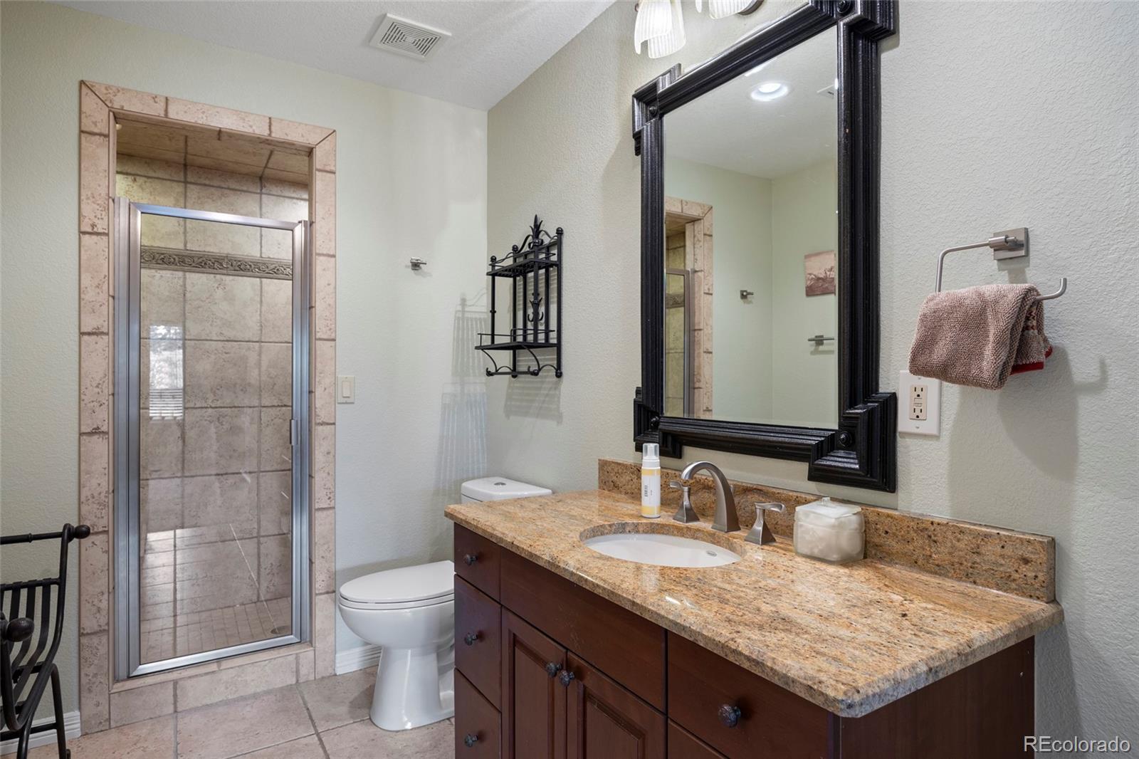 Castle Pines, Colorado, 80108, United States, 5 Bedrooms Bedrooms, ,4 BathroomsBathrooms,Residential,For Sale,1849841