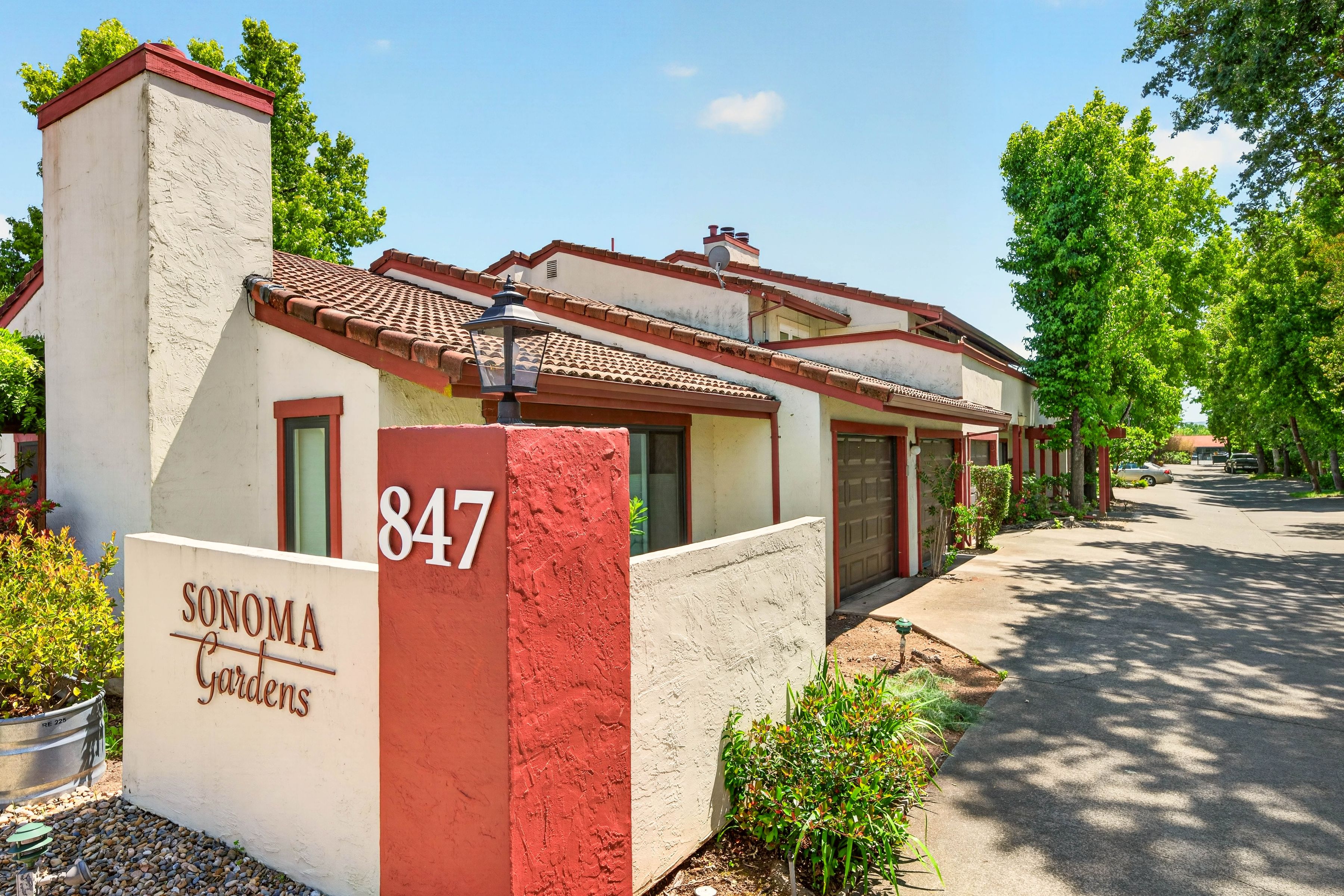  847 W. Spain Street, #8 - 物件實景
