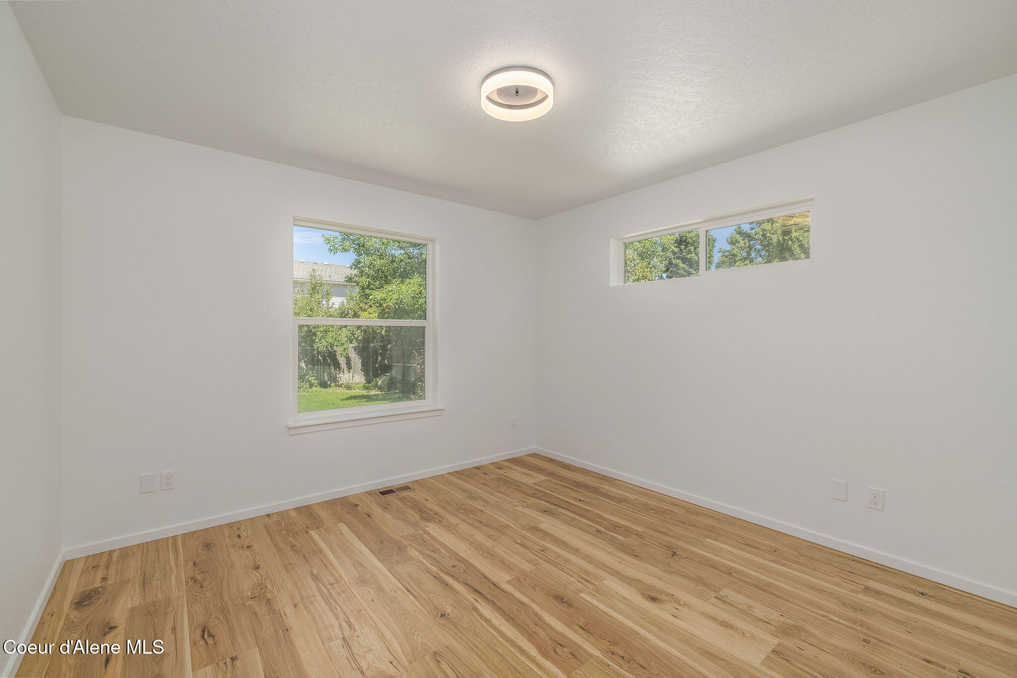 Hayden, Idaho, 83835, United States, 3 Bedrooms Bedrooms, ,Residential,For Sale,2003524