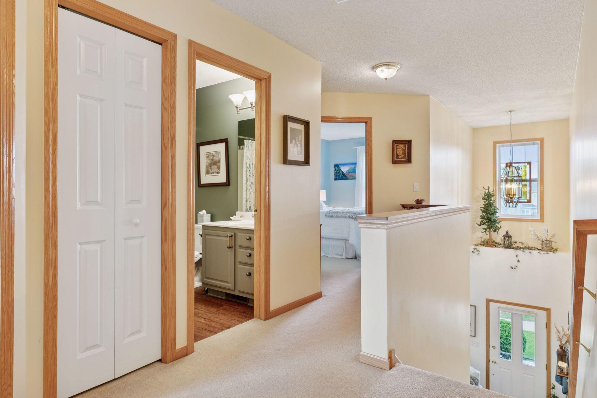 Chaska, Minnesota, 55318, United States, 4 Bedrooms Bedrooms, ,3 BathroomsBathrooms,Residential,For Sale,1947904