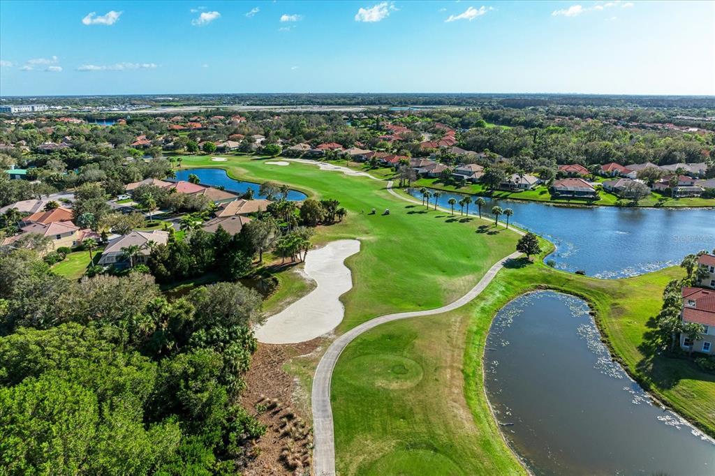 Bradenton, Florida, 34212, United States, 2 Bedrooms Bedrooms, ,2 BathroomsBathrooms,Residential,For Sale,1916954